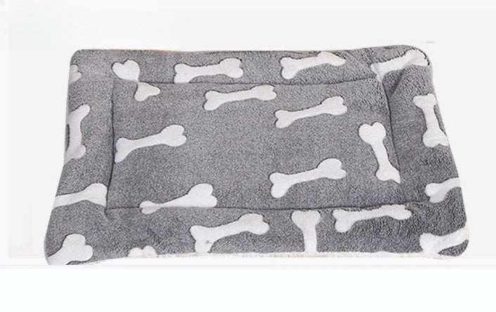 My Snug Pet Coral-Fleece Calming Blanket – Soft Dog & Cat Mat (S · M · L · XL)