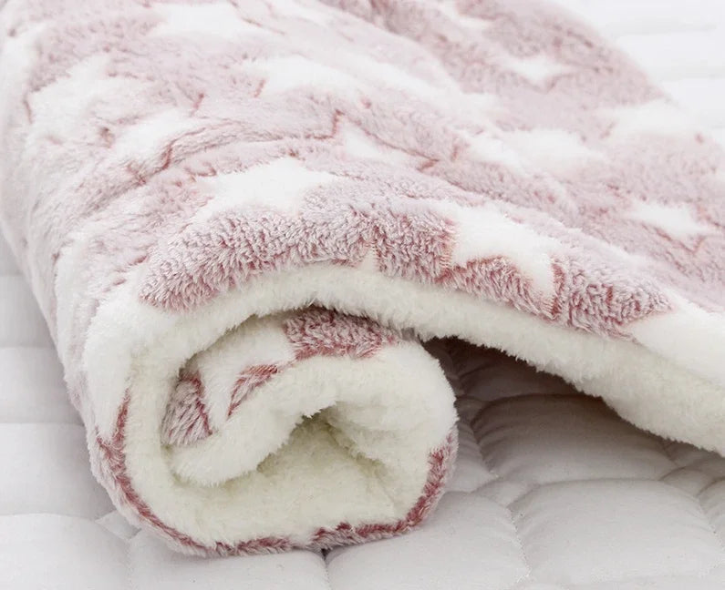 My Snug Pet Coral-Fleece Calming Blanket – Soft Dog & Cat Mat (S · M · L · XL)