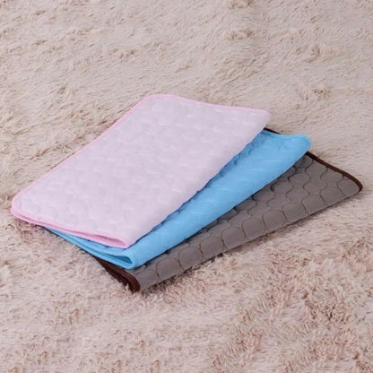 Ultra-Breathable Cooling Mat – Summer Relief for Pets